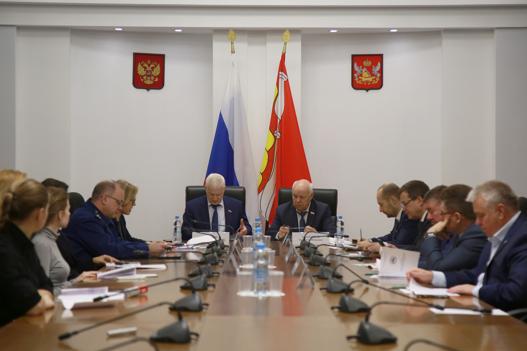 Состоялось заседание Комитета по имущественным и земельным отношениям